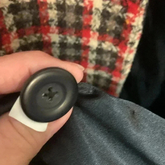 Vintage Old Navy Plaid Fall Long Coat with Belt, Fully Lined, 2 Deep Pockets - Picture 14 of 15